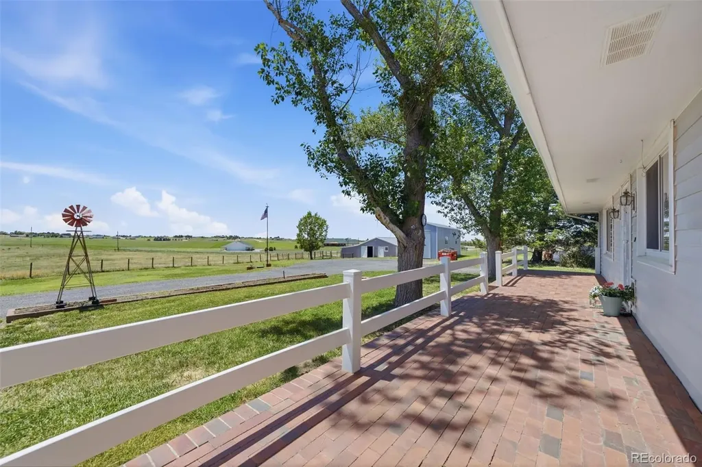 42593 London Drive Parker CO 80138