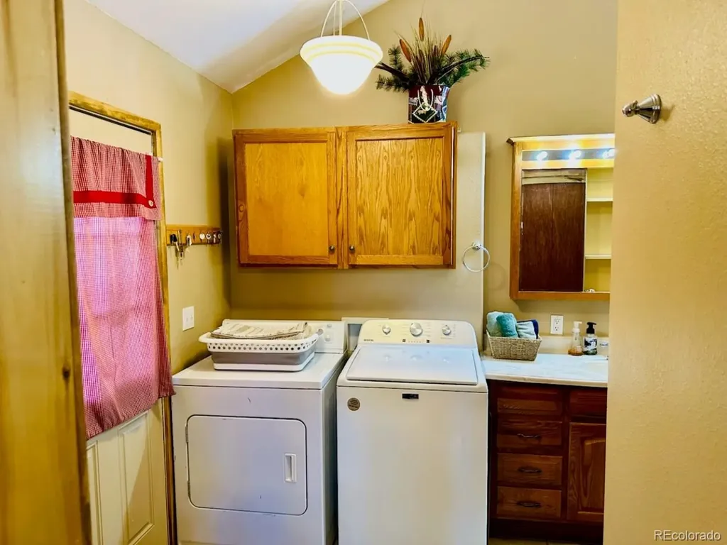 72 Okie Lane South Fork CO 81154