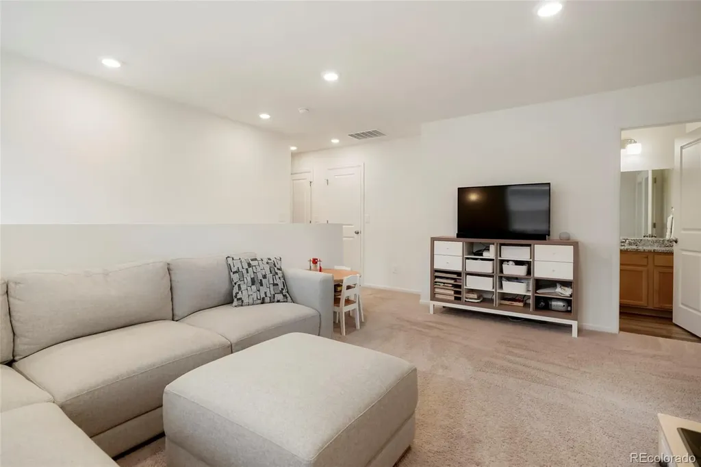 20876 E 61st Drive Aurora CO 80019