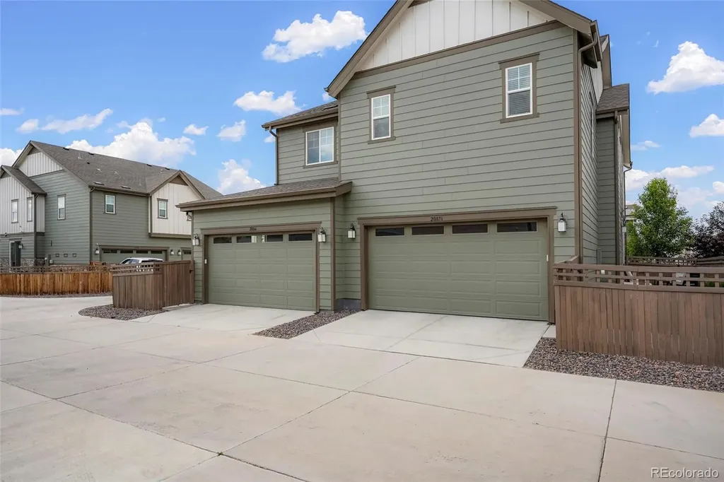 20876 E 61st Drive Aurora CO 80019