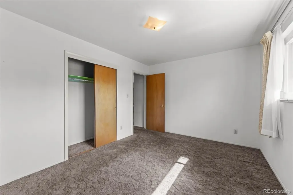 108 Ithaca Street Colorado Springs CO 80911