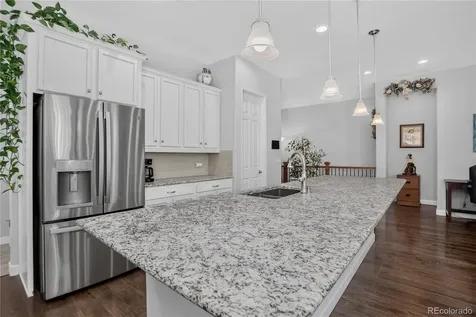 9828 Eagle River Street Littleton CO 80125
