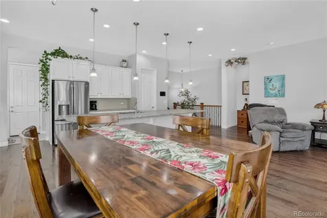 9828 Eagle River Street Littleton CO 80125