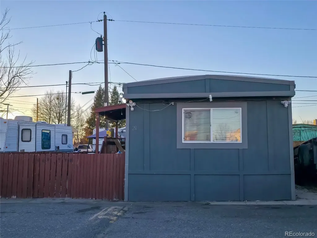 16431 E Colfax Avenue Aurora CO 80011