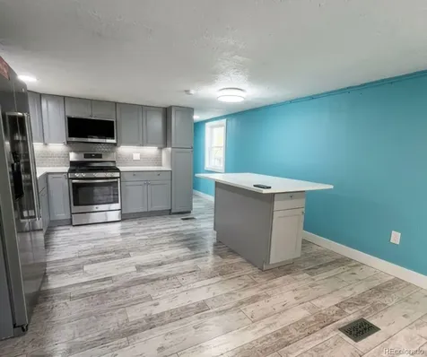 16431 E Colfax Avenue Aurora CO 80011