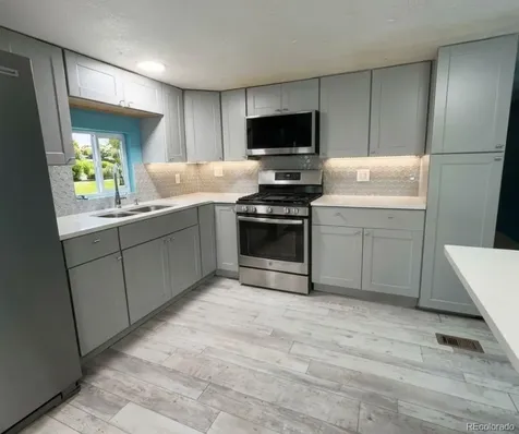 16431 E Colfax Avenue Aurora CO 80011