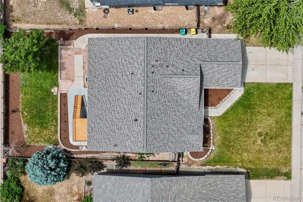 19936 E Stanford Drive Centennial CO 80015