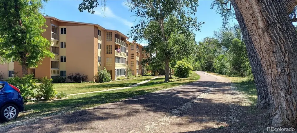 745 S Alton Way Denver CO 80247
