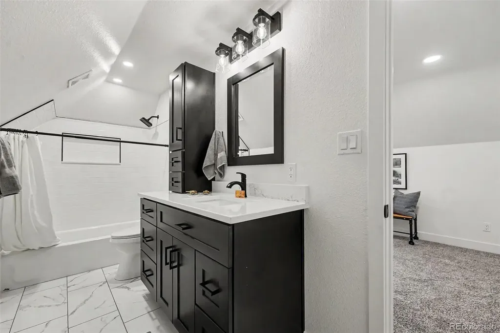 2439 N Ogden Street Denver CO 80205