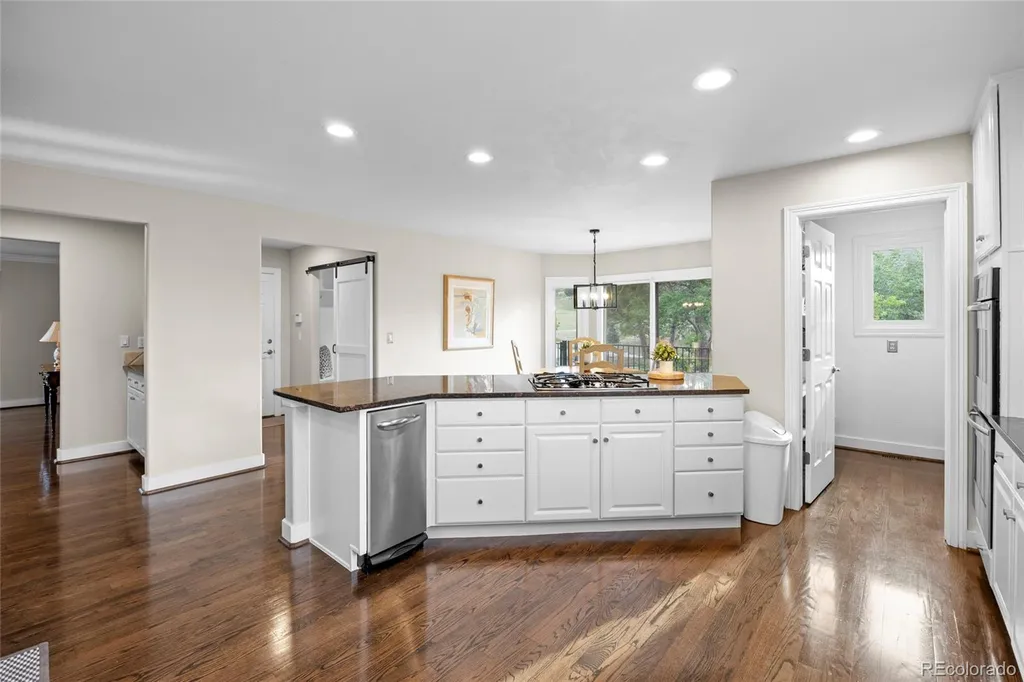 7170 S Espana Way Aurora CO 80016