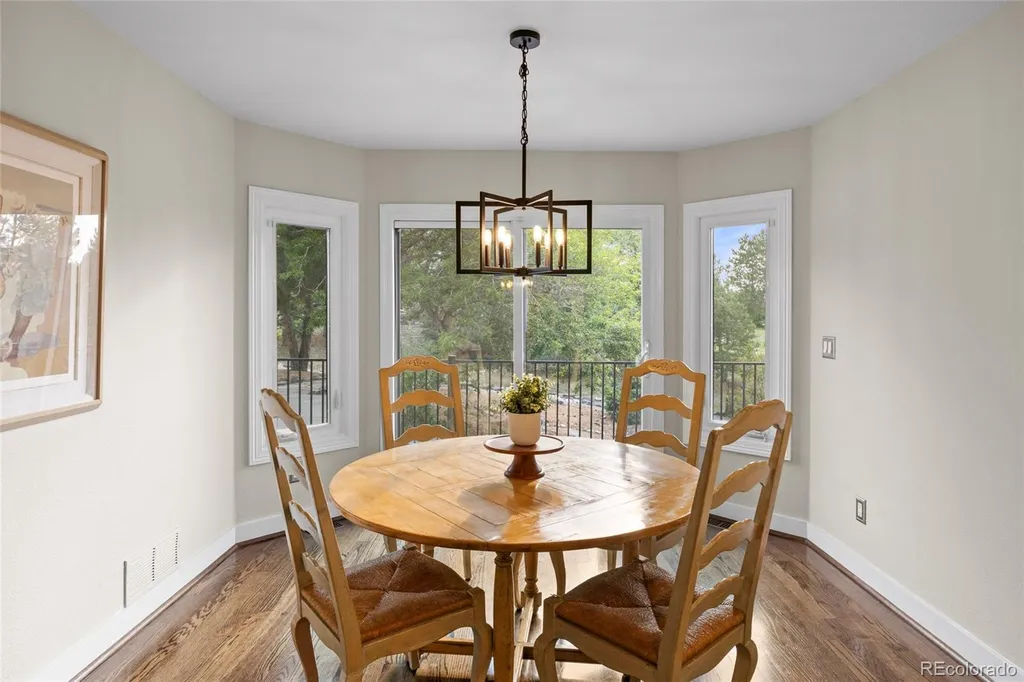 7170 S Espana Way Aurora CO 80016