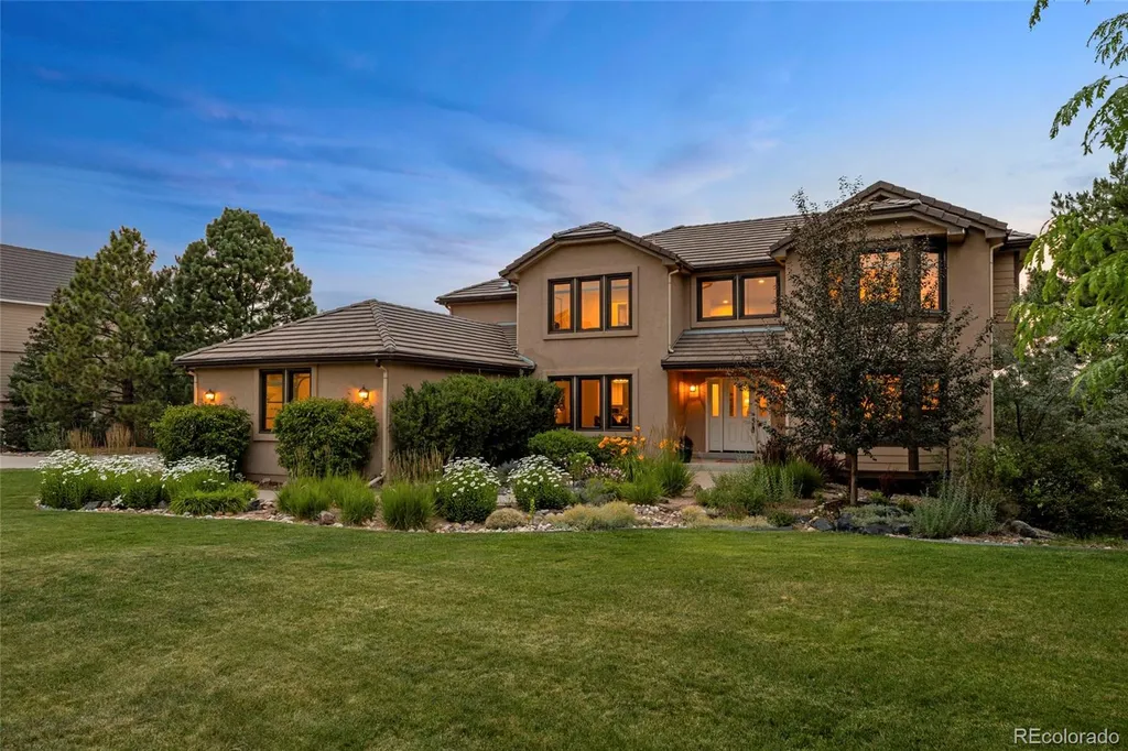 7170 S Espana Way Aurora CO 80016