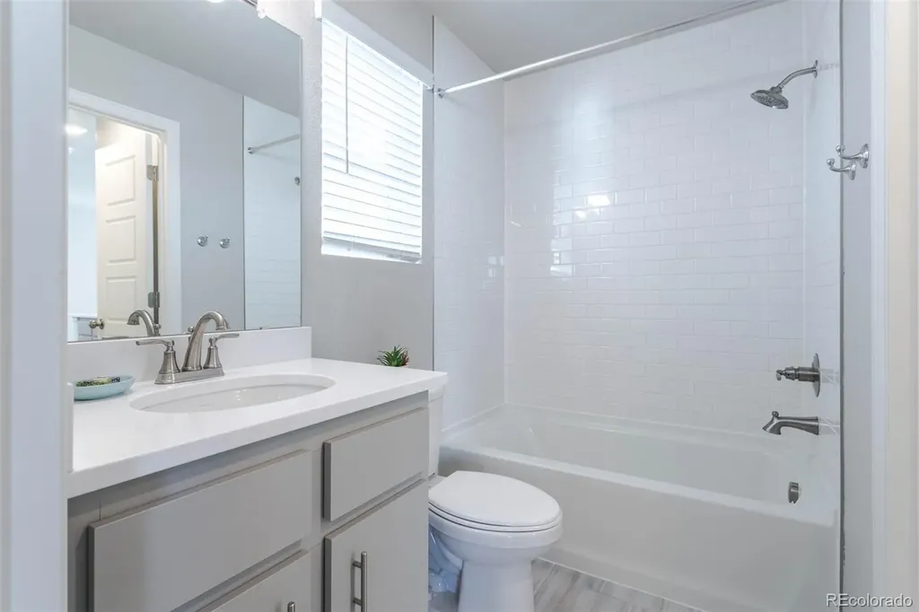 5132 N Waco Street Denver CO 80249