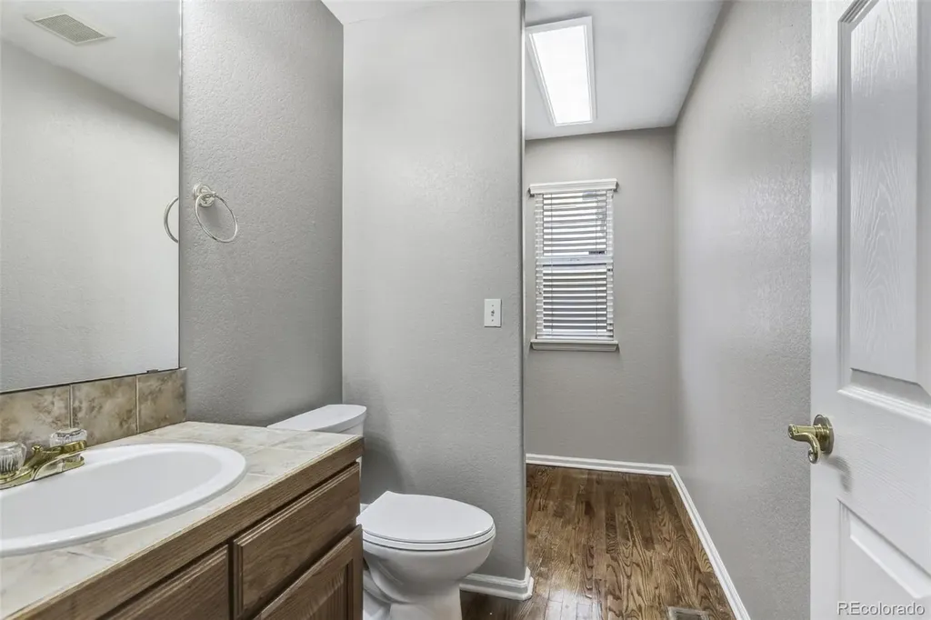 19889 E 59th Avenue Aurora CO 80019