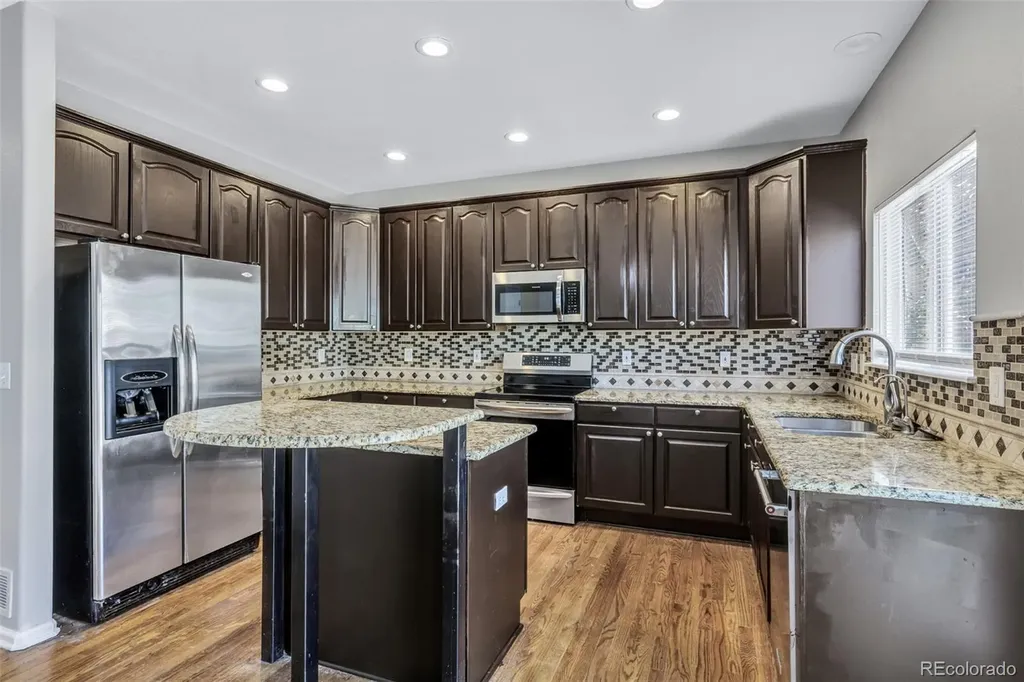 19889 E 59th Avenue Aurora CO 80019