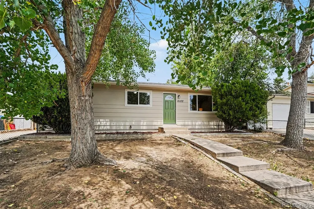 2122 Doniphan Drive Colorado Springs CO 80910