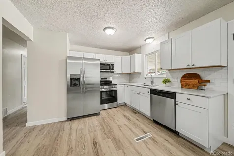 2122 Doniphan Drive Colorado Springs CO 80910