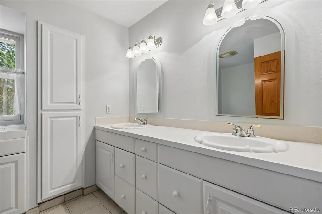 2710 Interlocken Drive Evergreen CO 80439