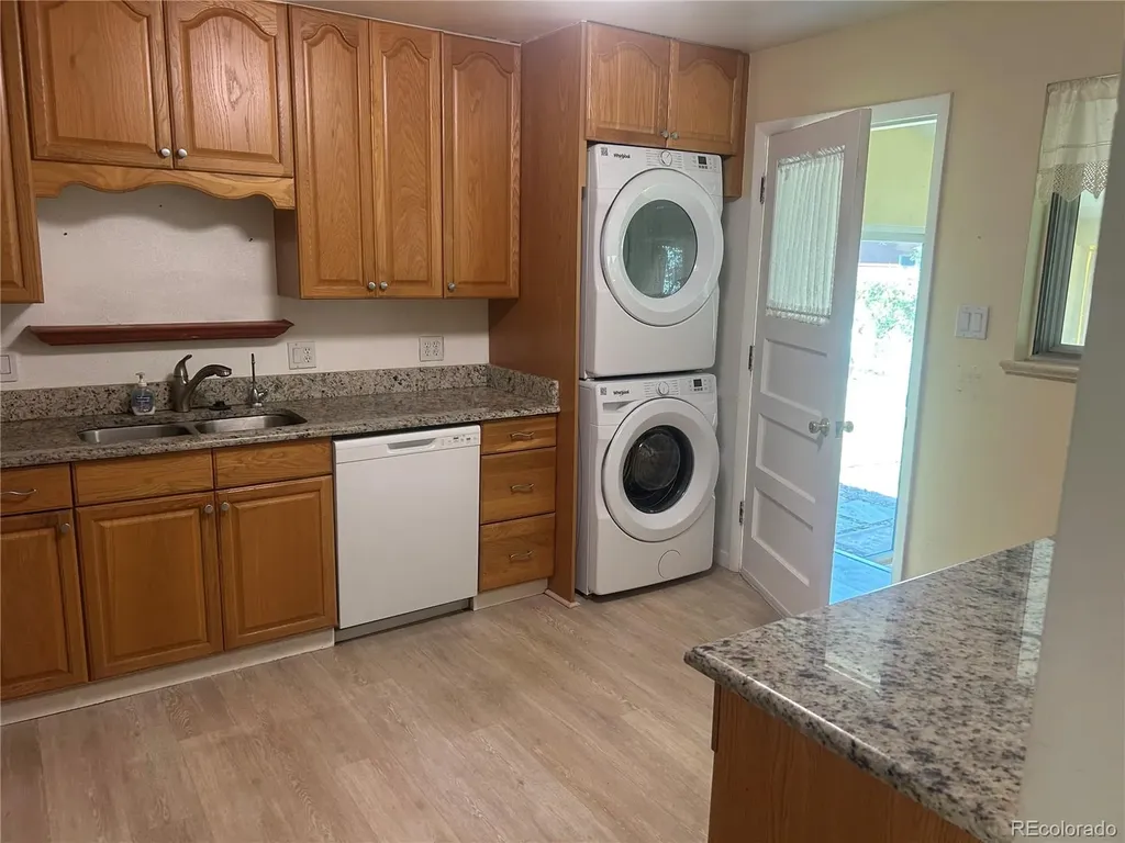 6037 Quail Court Arvada CO 80004