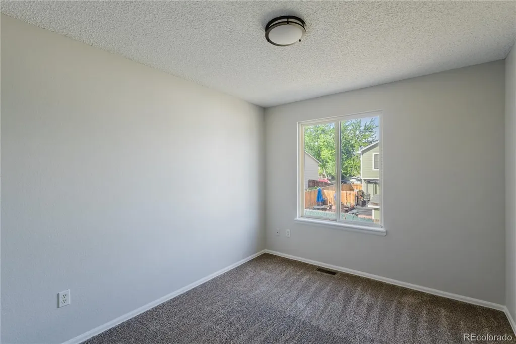 2180 S Uravan Street Aurora CO 80013