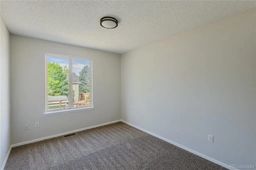 2180 S Uravan Street Aurora CO 80013
