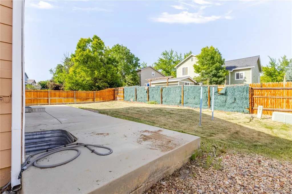2180 S Uravan Street Aurora CO 80013