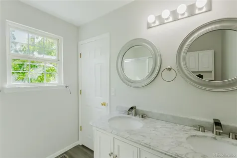 2180 S Uravan Street Aurora CO 80013