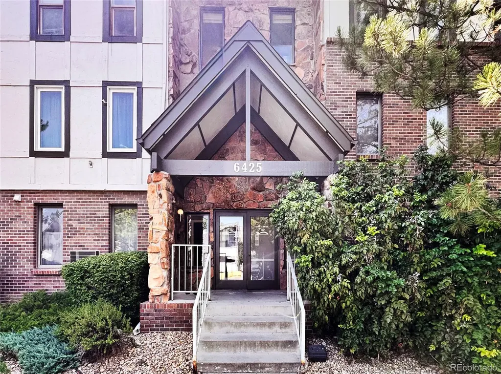 6425 S Dayton Street Englewood CO 80111