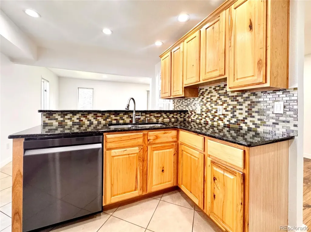6425 S Dayton Street Englewood CO 80111
