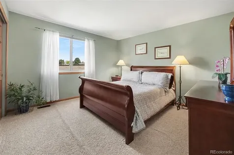 8872 Chestnut Hill Lane Highlands Ranch CO 80130