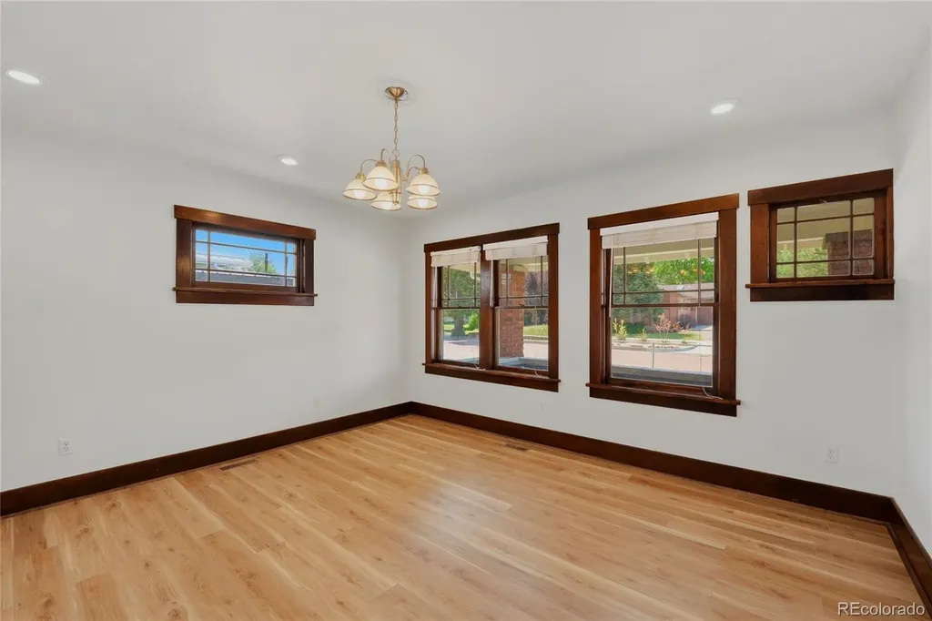 709 E 2nd Trinidad CO 81082