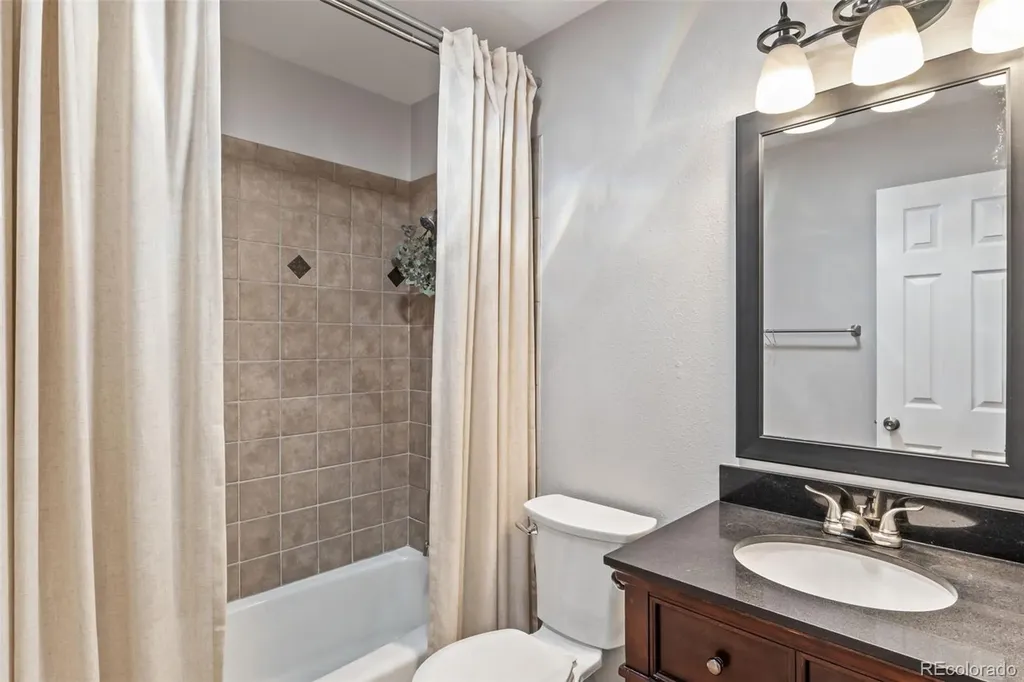 5585 Escondidp Colorado Springs CO 80918