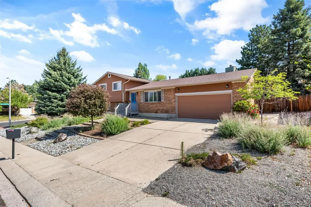5585 Escondidp Colorado Springs CO 80918