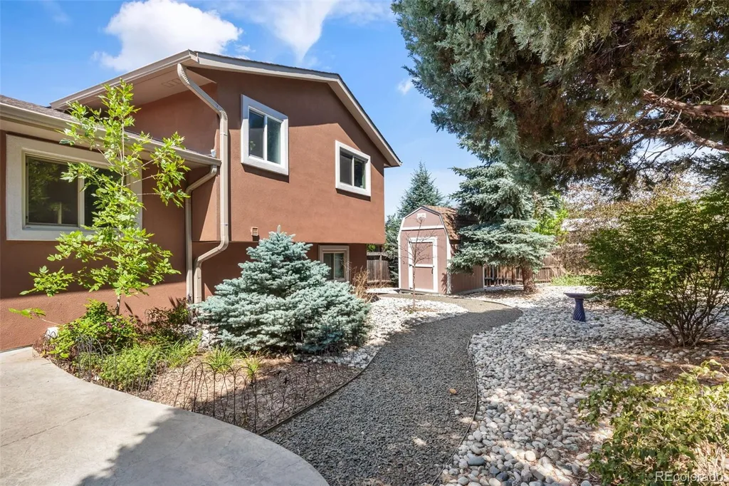 5585 Escondidp Colorado Springs CO 80918