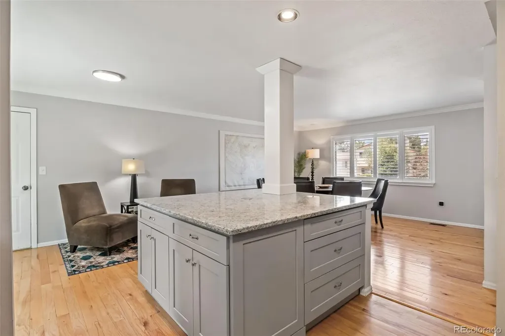 5585 Escondidp Colorado Springs CO 80918