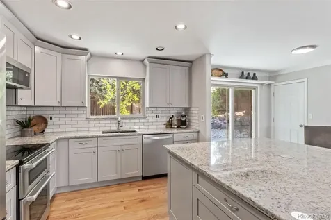5585 Escondidp Colorado Springs CO 80918