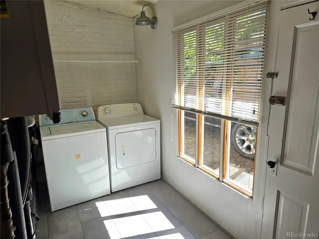1902 Grove Street Boulder CO 80302