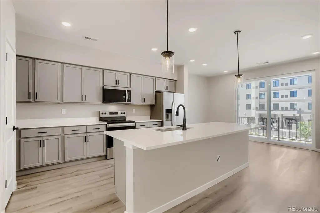 9200 E 47th Avenue Denver CO 80238