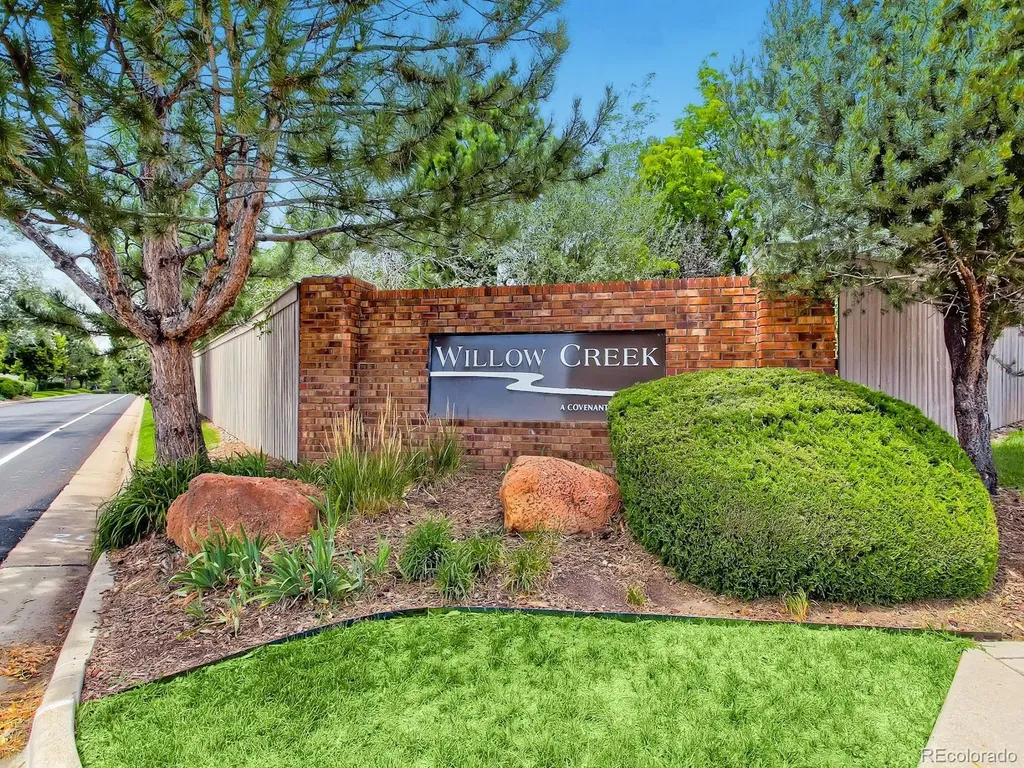 8135 S Syracuse Street Centennial CO 80112