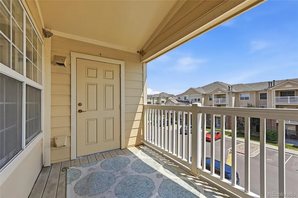 5755 N Genoa Way Aurora CO 80019