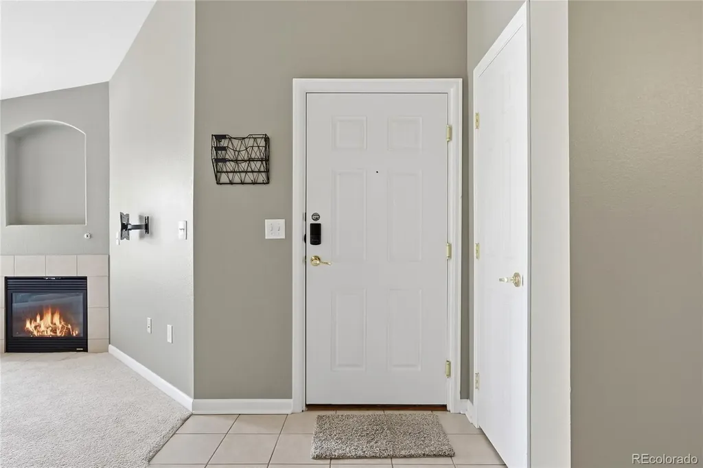 5755 N Genoa Way Aurora CO 80019