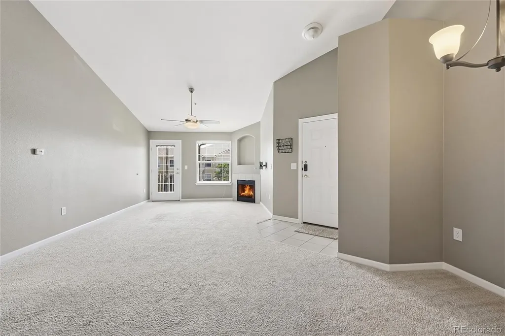 5755 N Genoa Way Aurora CO 80019