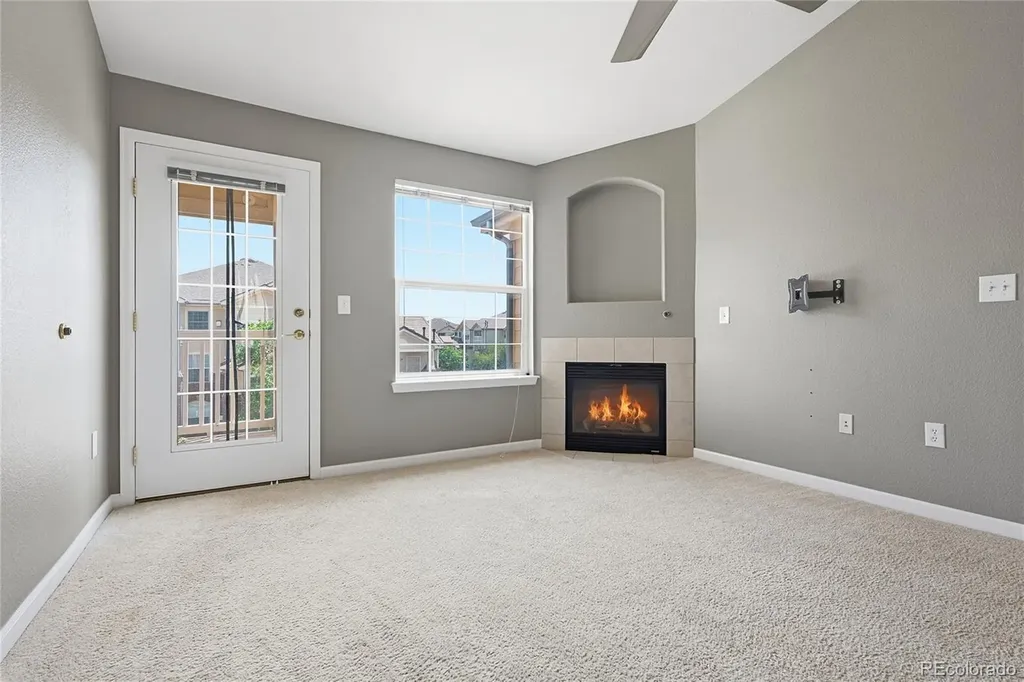 5755 N Genoa Way Aurora CO 80019