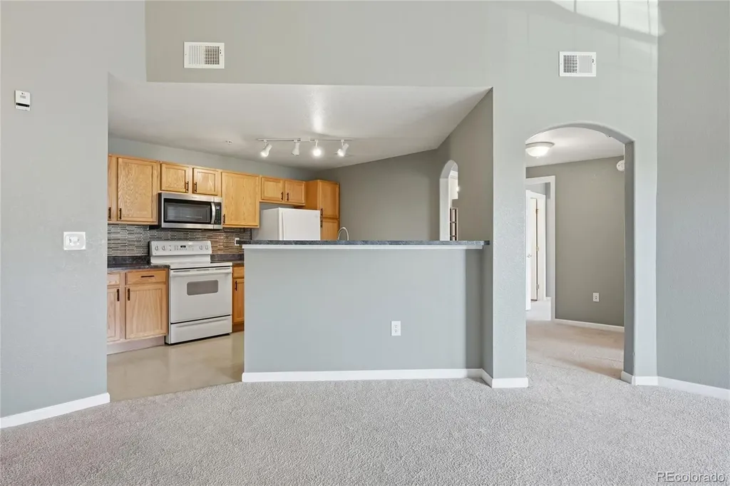 5755 N Genoa Way Aurora CO 80019