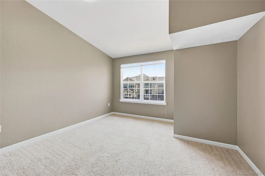 5755 N Genoa Way Aurora CO 80019
