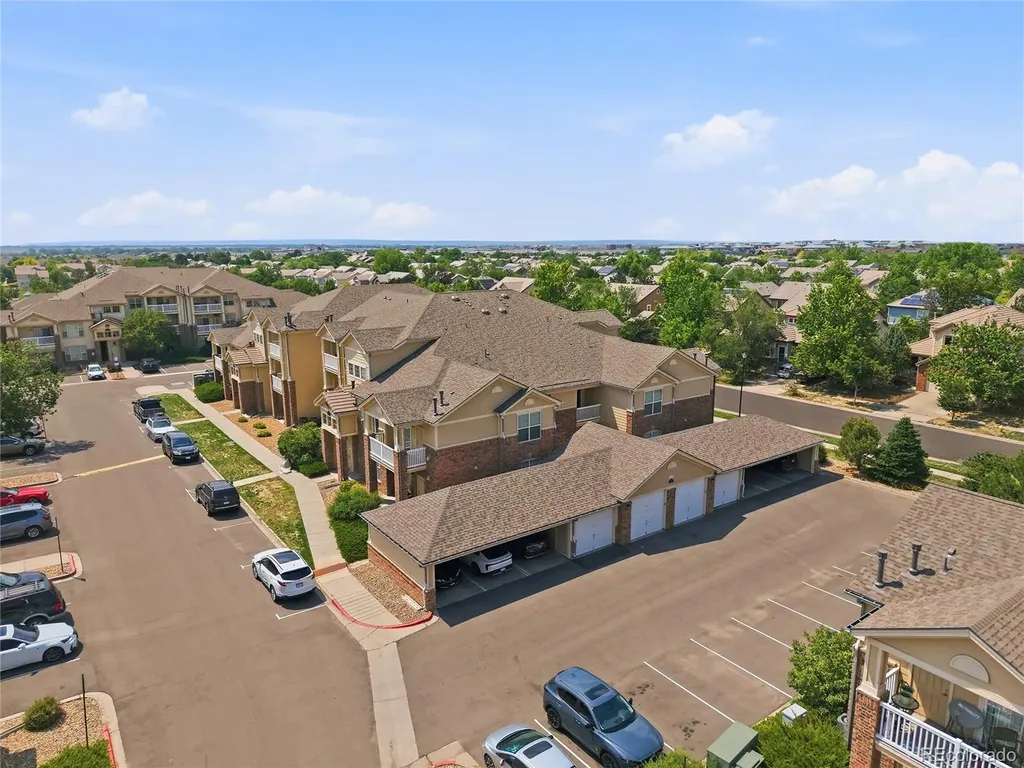 5755 N Genoa Way Aurora CO 80019