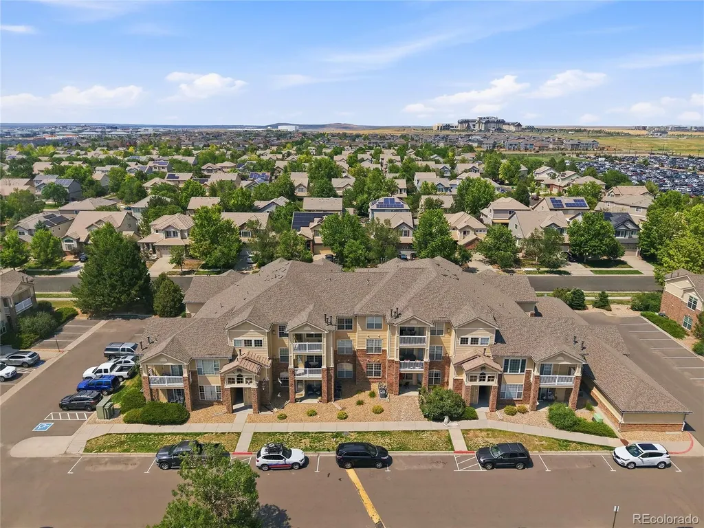 5755 N Genoa Way Aurora CO 80019