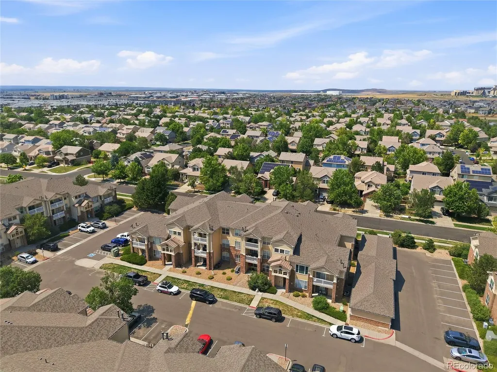 5755 N Genoa Way Aurora CO 80019