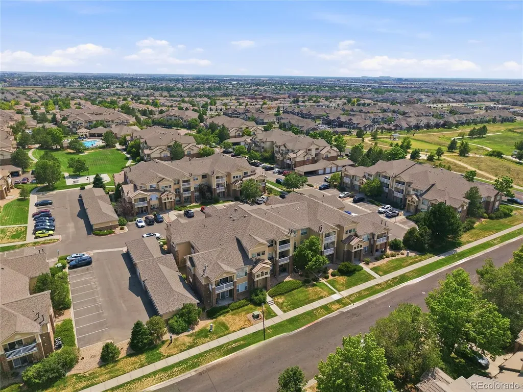5755 N Genoa Way Aurora CO 80019