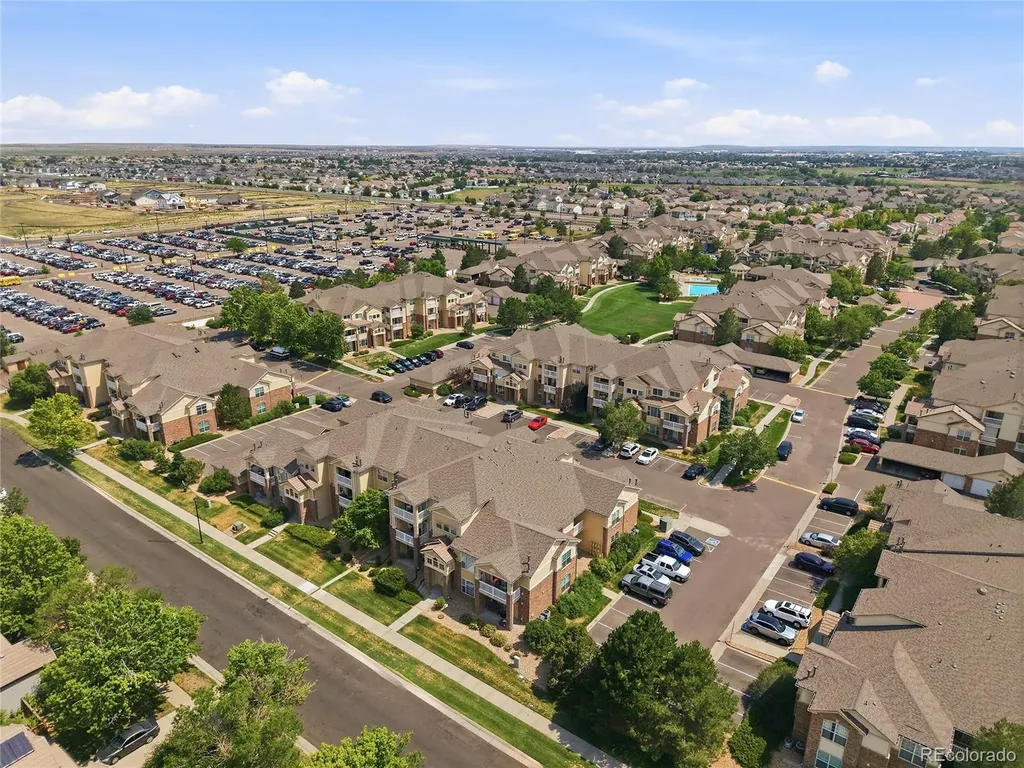 5755 N Genoa Way Aurora CO 80019